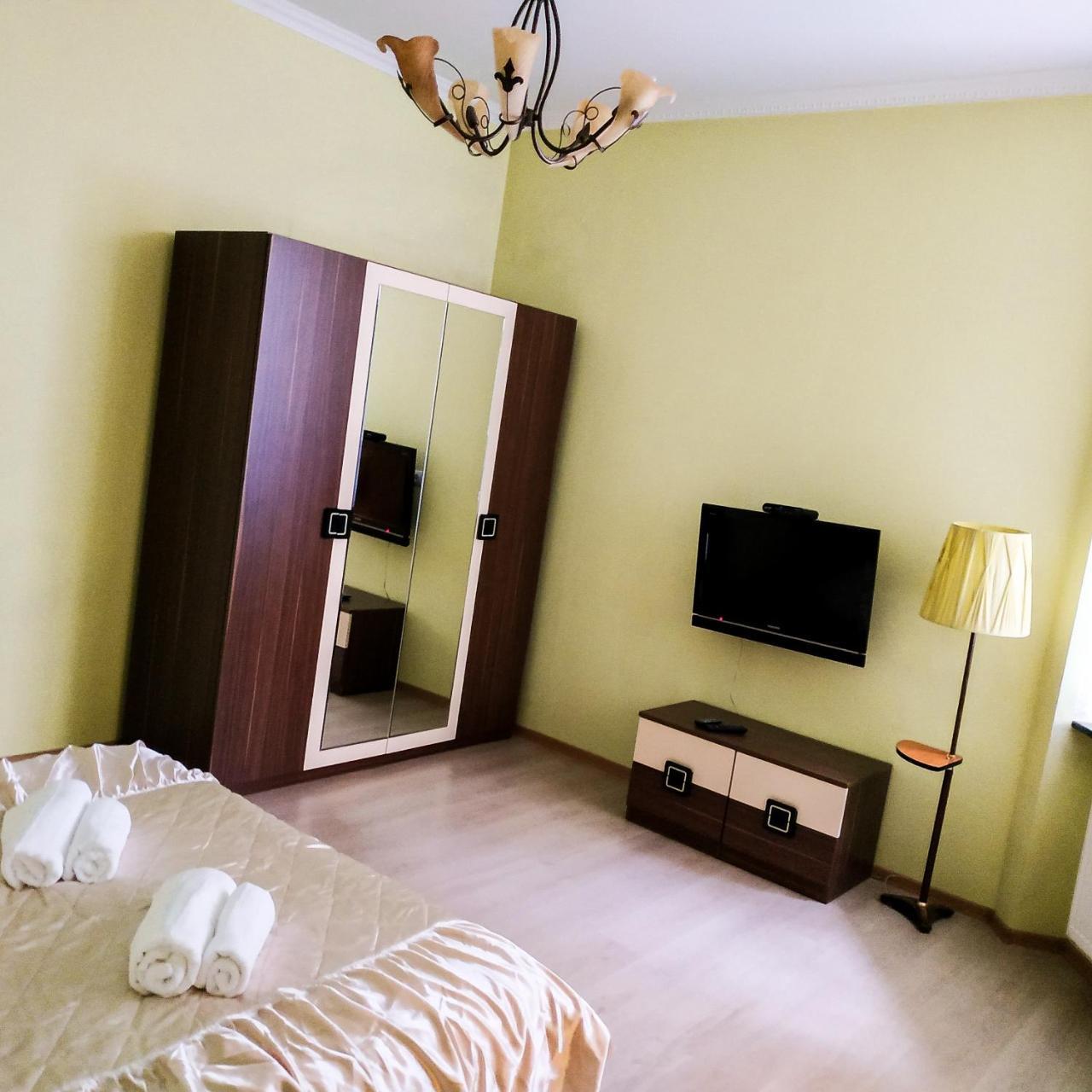 Lviv City Apartment Bagian luar foto